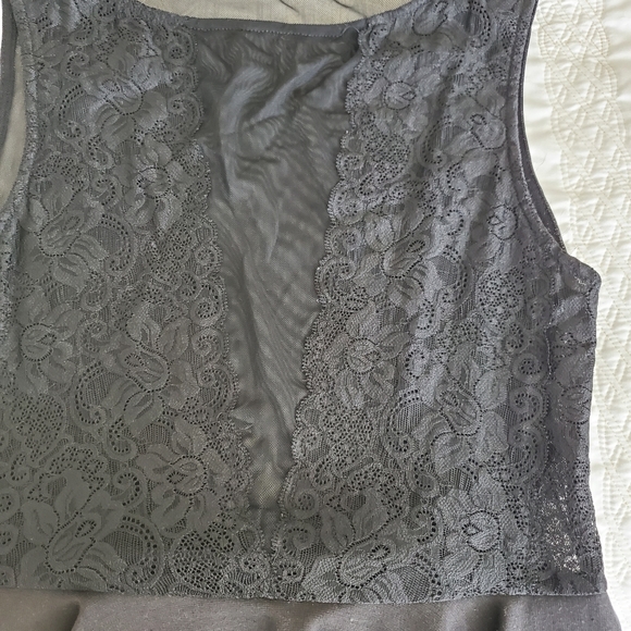 Pencil dress - Picture 2 of 4